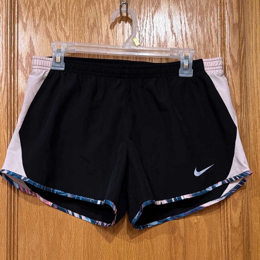 Nike Dri-Fit Brief Lined Women's Black and Pink Running Shorts - Size Medium